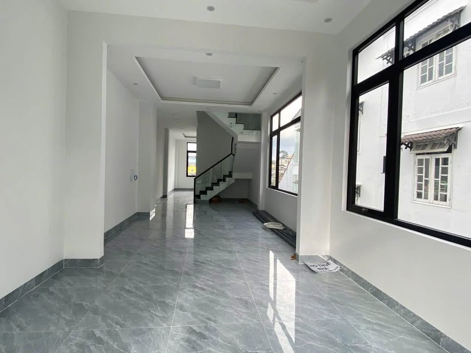 Nhà cho thuê đường Tô Hiến Thành, Đà Lạt 80m² giá 25 triệu - Không gian sáng thoáng