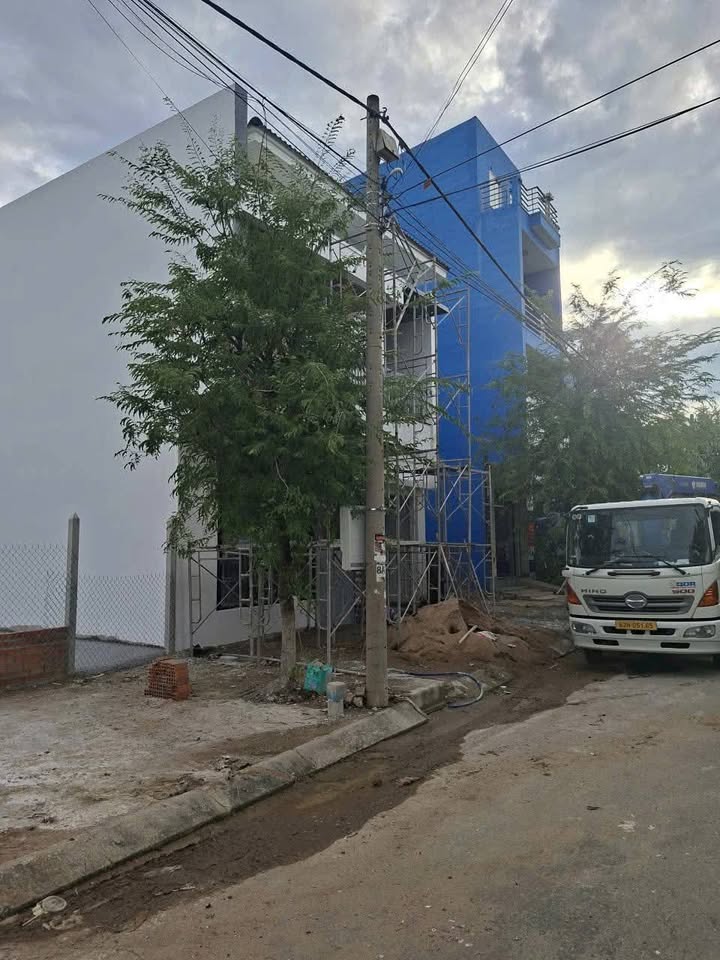 Đất nền Thủ Thừa Long An 64m² giá 1.05 tỷ - Vị trí trung tâm, tiện ích đầy đủ!