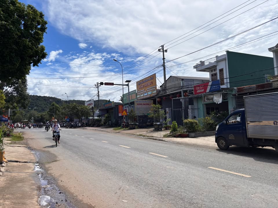 Nhà đất chính chủ tại xã Liên Sơn, Đắk Lắk, 300m² giá 900 triệu - Đầu tư sinh lời ngay!