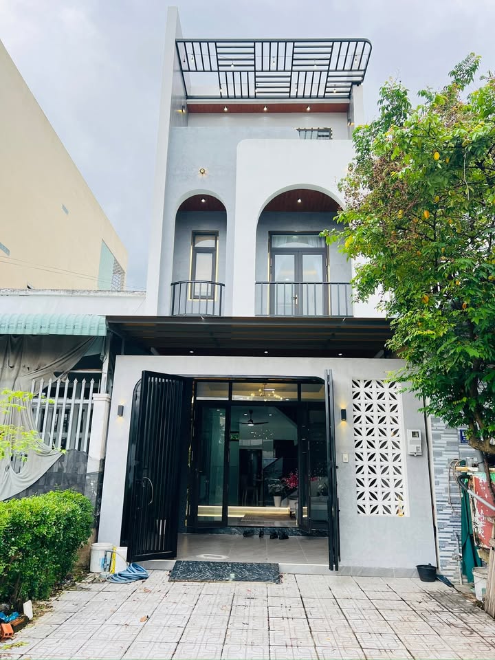 Nhà 3 tầng Đường Số 9, KDC VHTĐ, Cái Răng, Cần Thơ - 85m² giá 5.299 tỷ - Dọn vào ở ngay!