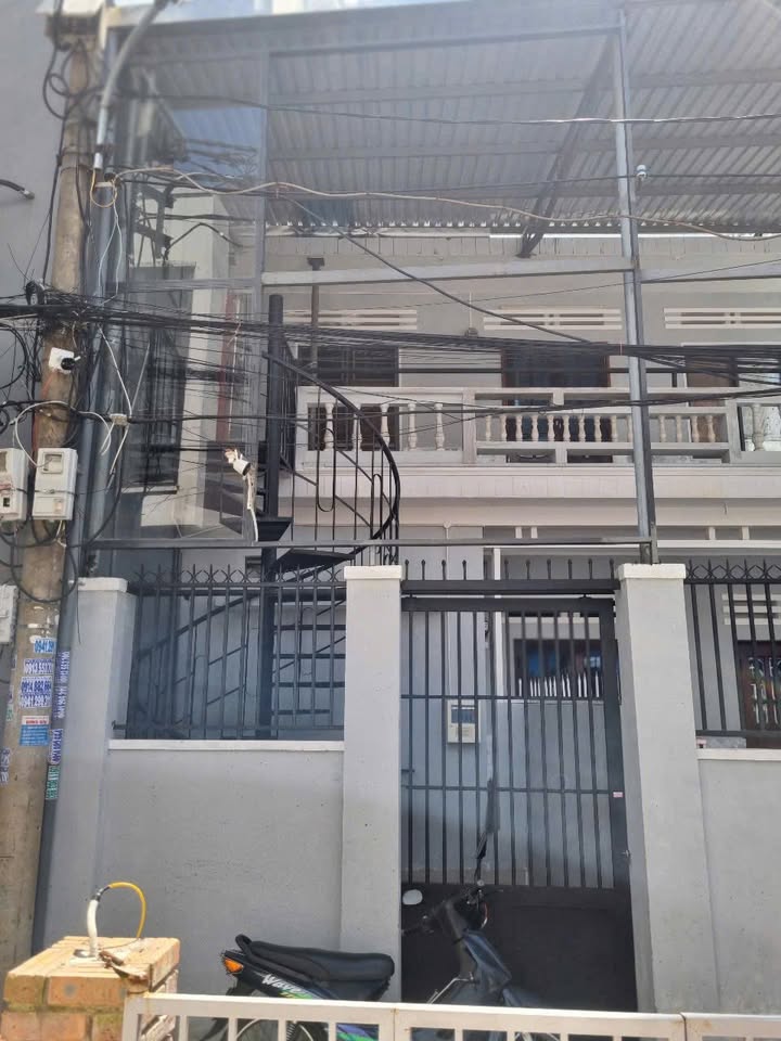 Cho thuê nhà nguyên căn tại đường Bắc Đẩu, Hải Châu - Tầng 2 với 2 phòng ngủ thoáng mát