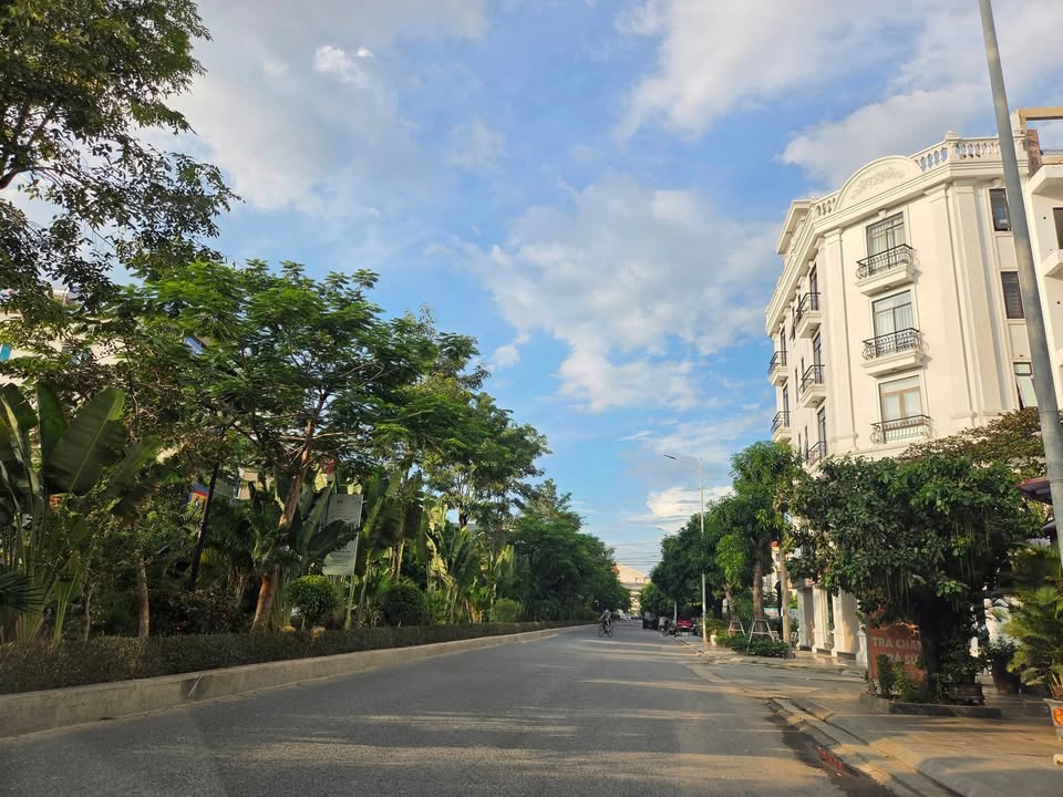 Đất dịch vụ Thăng Long 72m² giá 11.52 tỷ - Đầu tư lý tưởng tại Hoài Đức!