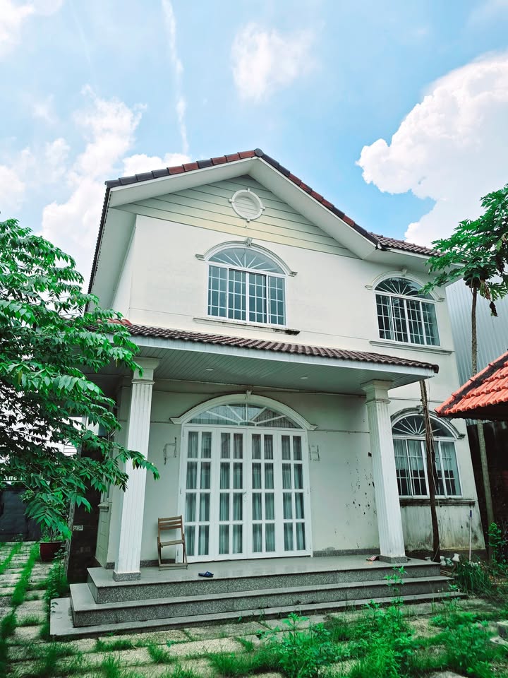 Nhà mặt tiền Trịnh Hoài Đức, Tân Uyên 1125m² giá 30 triệu - Đầu tư sinh lời ngay!