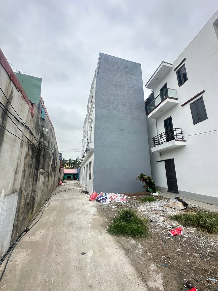 Nhà mặt đường Đồng Hoà, Kiến An, Hải Phòng 40m² giá 3 tỷ - Cơ hội đầu tư tuyệt vời!