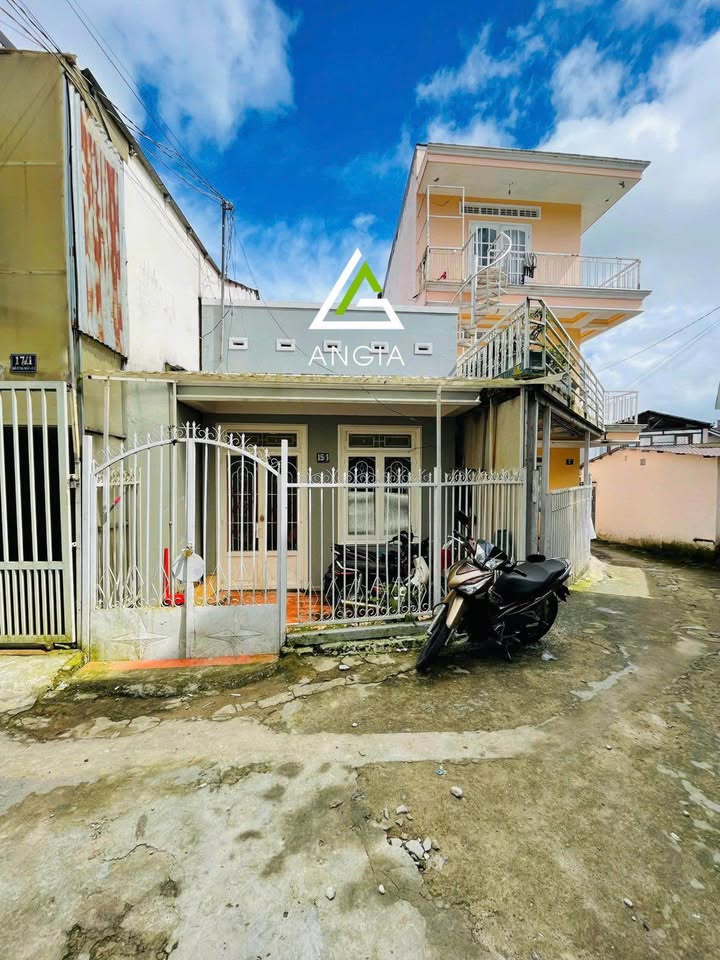 Nhà riêng Hồ Tùng Mậu Đà Lạt 73m² giá 5.3 tỷ - Tiềm năng kinh doanh lớn!