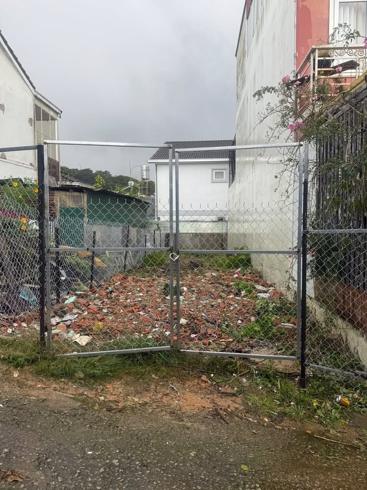 Lô đất đường Nguyễn Trung Trực, Phường Xuân Hương, Đà Lạt 98m² - Giá chỉ 4.85 tỷ TLCC!