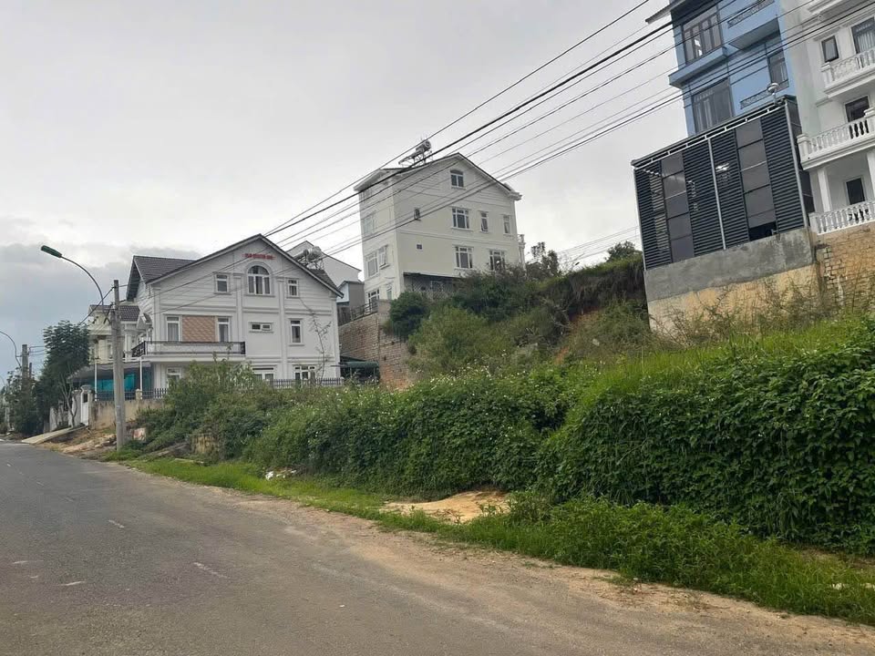 Đất nền Khu phố An Sơn, Đà Lạt 160m² giá 11.5 tỷ - Cơ hội đầu tư hấp dẫn!