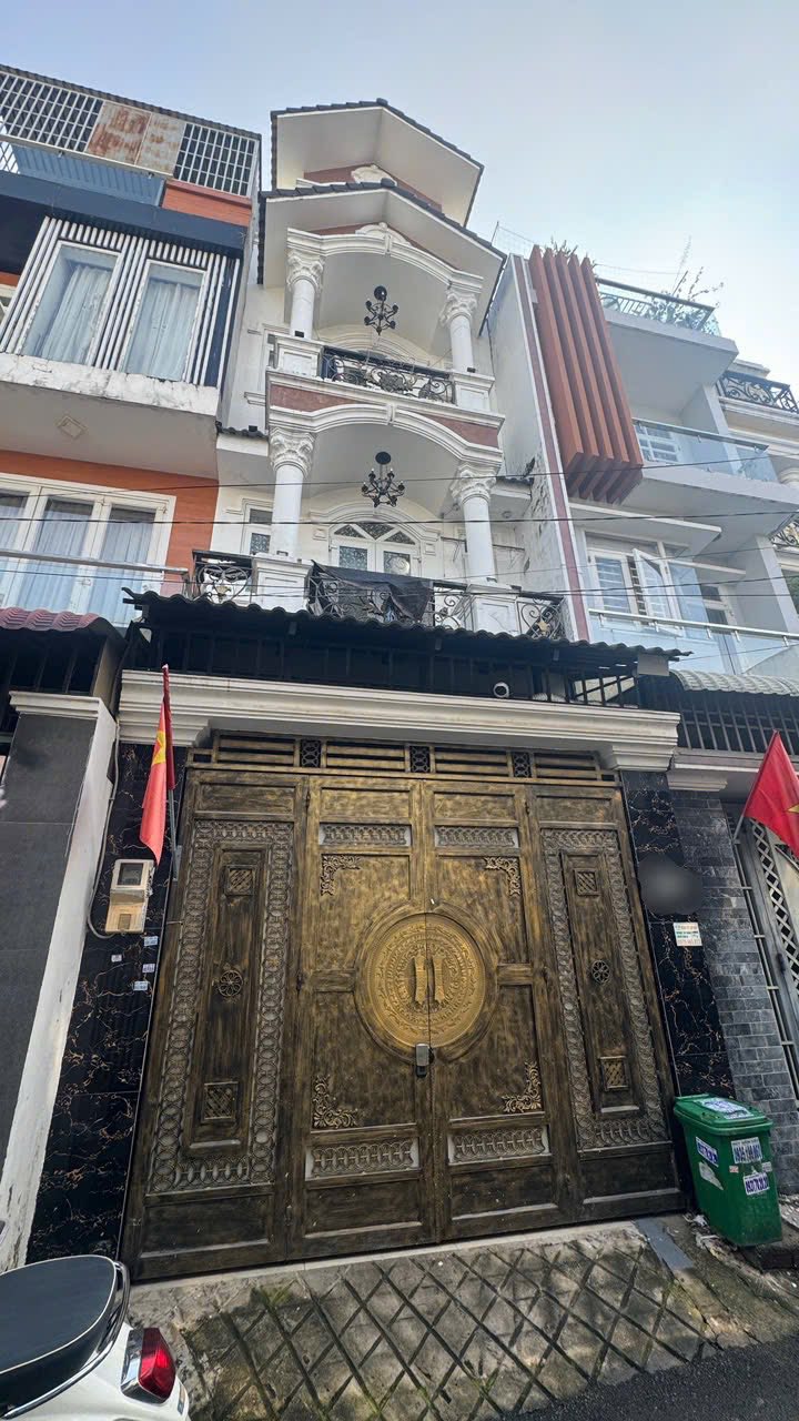 Nhà 4 Lầu Đường Hiệp Bình, Thủ Đức, 60m² giá 7.5 tỷ - Hẻm xe tải, cho thuê 25 triệu/tháng!