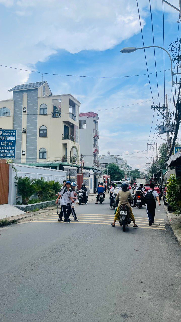 Đất thổ cư Trường Thọ, Thủ Đức 102m² giá 5.15 tỷ - Xây dựng 4 tầng thỏa sức sáng tạo!