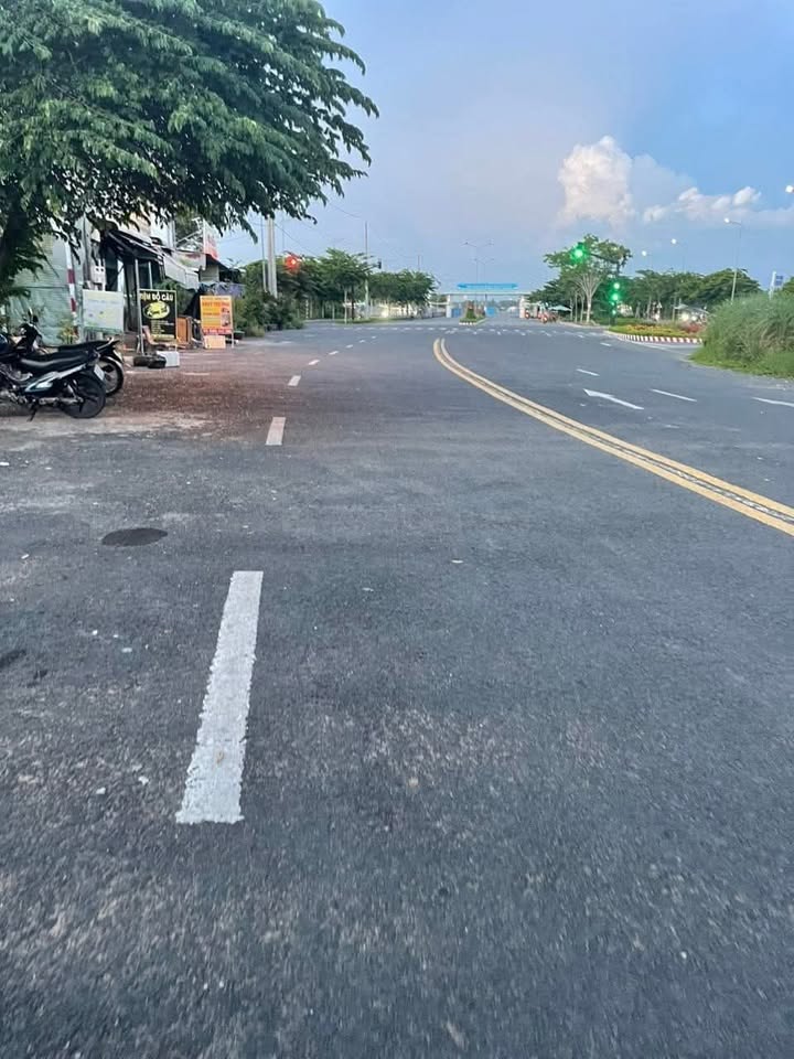 Đất nền mặt tiền đường Võ Văn Tần, Sa Đéc 100m² - Đầu tư sinh lời ngay!