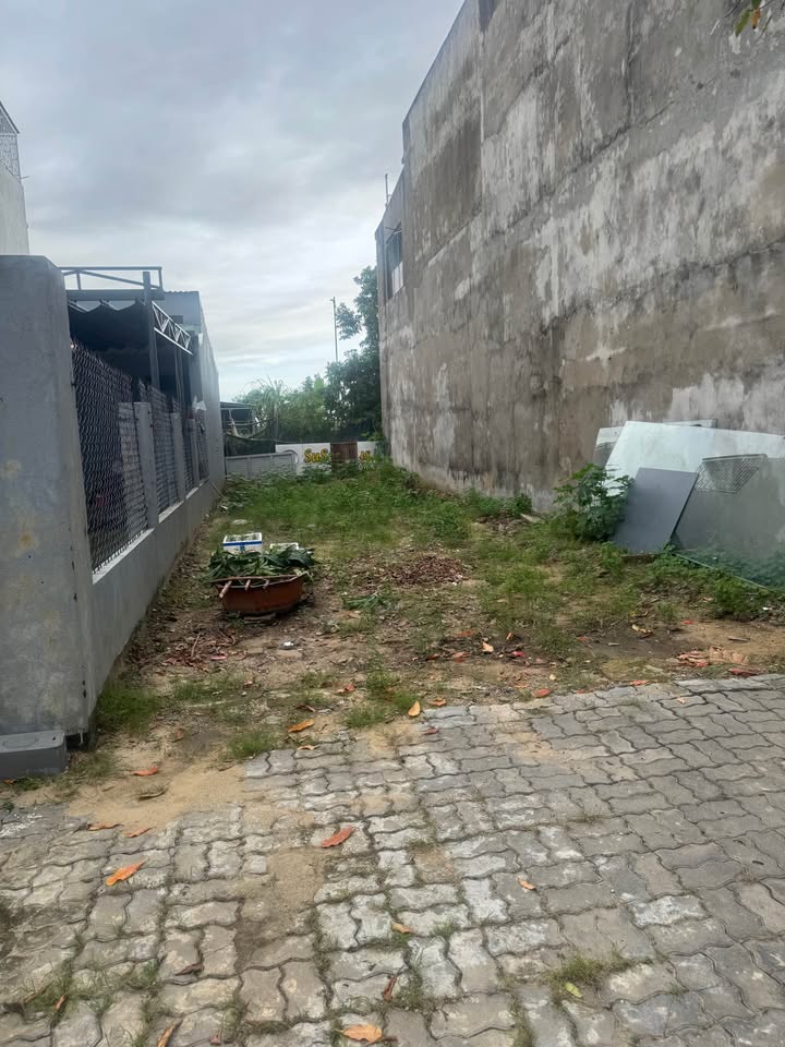 Lô đất mặt tiền Lê Cao Lãng, Hòa Thọ Đông, Cẩm Lệ, Đà Nẵng 100m² - Giá chỉ 5 tỷ!