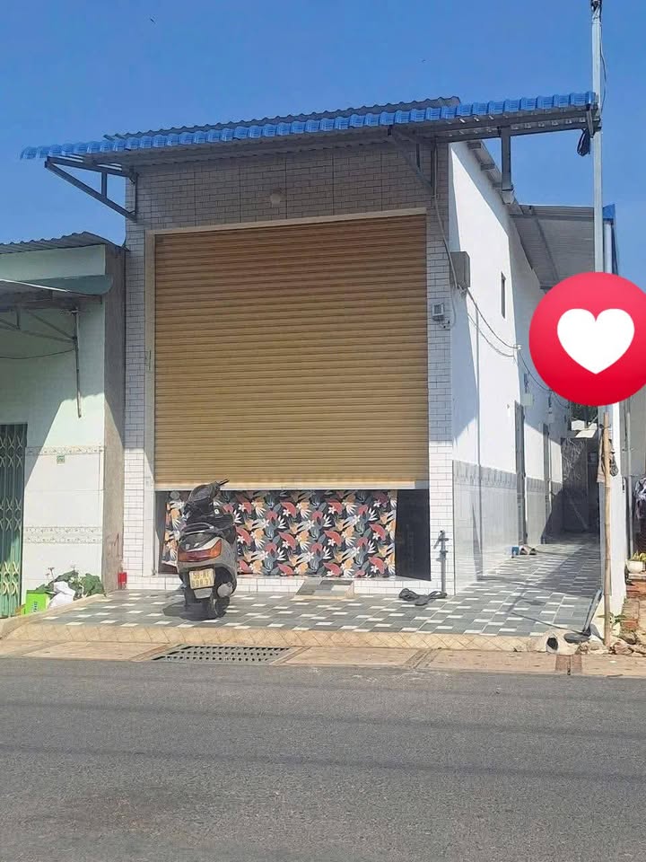 Nhà trọ mặt tiền Tân Hiệp, Tân Uyên 125m² giá 2.79 tỷ - Cơ hội đầu tư tuyệt vời!