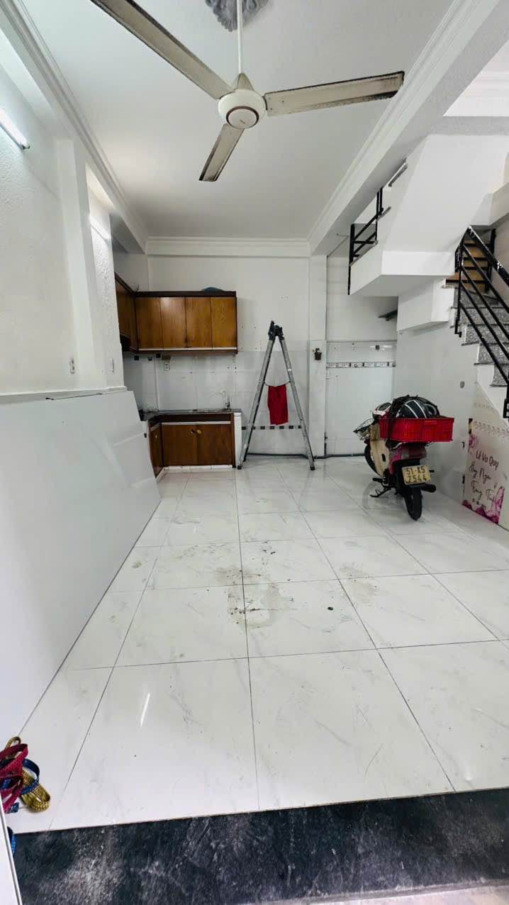 Nhà nguyên căn cho thuê tại đường 18, Gò Vấp 30m² giá 8 triệu - Yên tĩnh, an ninh!