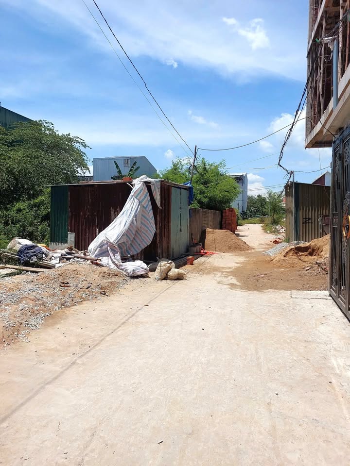 Đất kiệt ô tô 180 Phạm Văn Đồng, Huế 82m² giá 1.9 tỷ - Sổ hồng chính chủ!