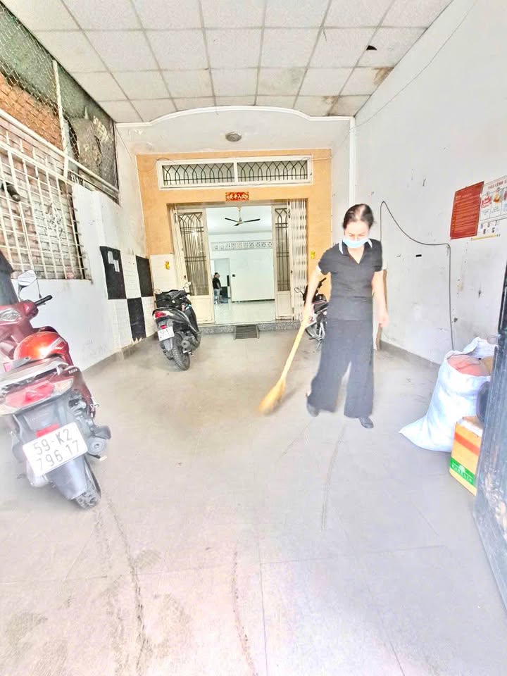 Nhà cho thuê 92m² đường 7, Bình Trị Đông chỉ 10 triệu - Vị trí thuận lợi cho kinh doanh!