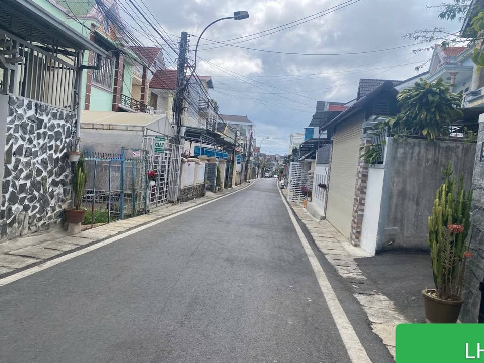 Nhà riêng Mê Linh, Đà Lạt 68,5m² giá 6,8 tỷ - Sổ riêng, xây dựng chắc chắn!