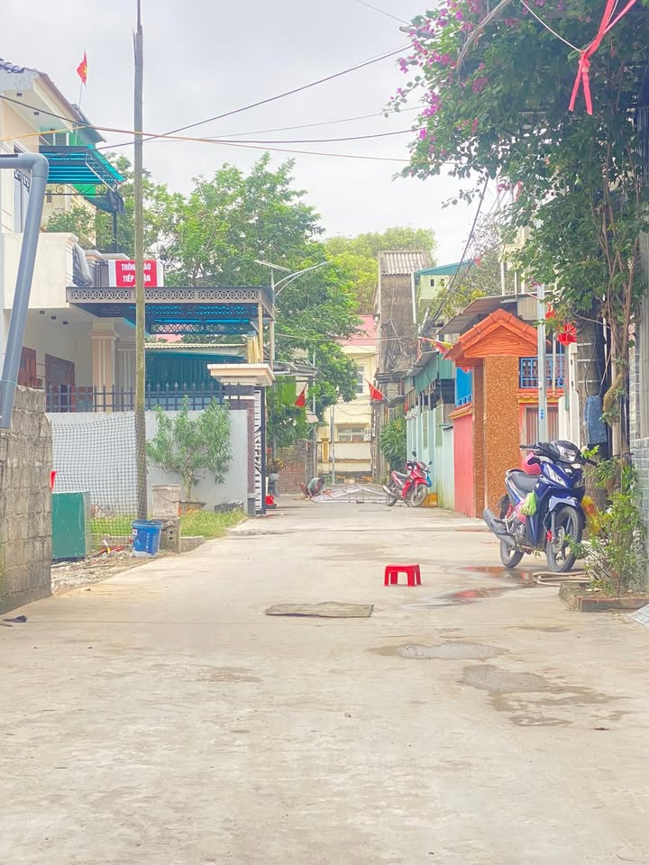 Đất nền Trung Sơn Sầm Sơn 90m² giá 1 tỷ - Đường thông ô tô, gần biển!