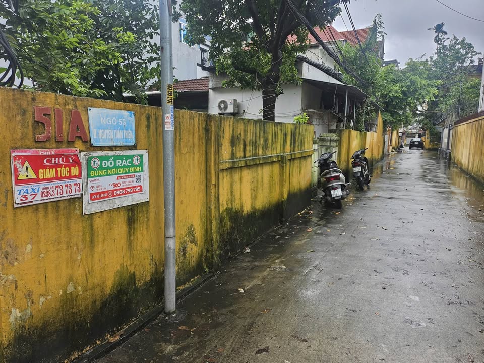 Đất Lê Mao, Vinh 76.7m² giá 1.8 tỷ - Vị trí trung tâm, thuận tiện di chuyển!