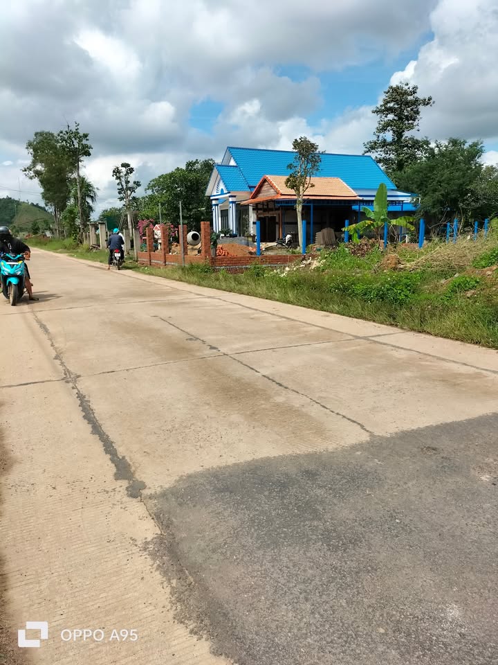 Đất Hòa Thành, Krông Bông 470m² giá 650 triệu - Cơ hội đầu tư tuyệt vời!