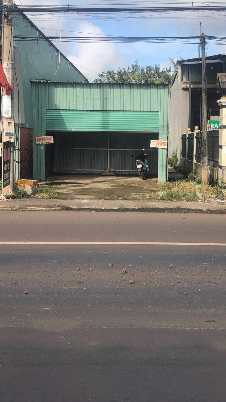 Cho thuê nhà mặt tiền ĐT 741, Đồng Xoài 240m² - Kinh doanh thuận lợi!