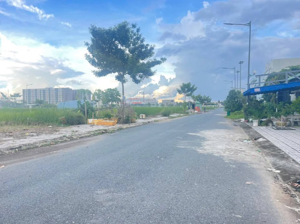 Đất nền Golden City Long Xuyên 100m² giá 2.25 tỷ - Đầu tư sinh lời hấp dẫn!