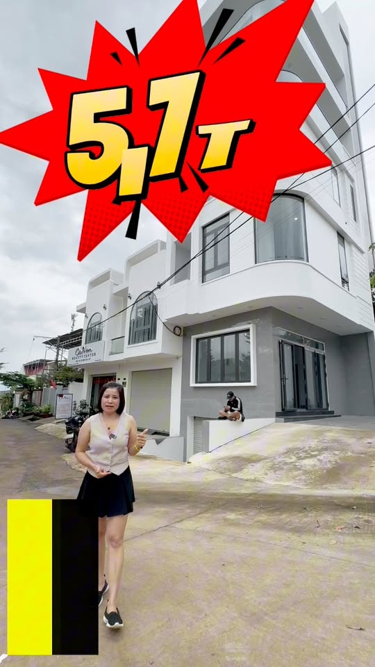 Tòa nhà 6 tầng mặt tiền đường Y Ơn, Buôn Ma Thuột - Giá 5.7 tỷ, view công viên tuyệt đẹp!
