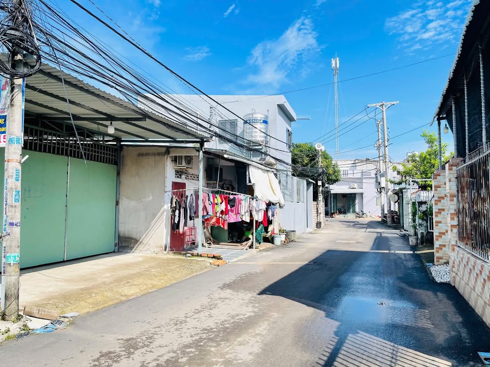 Lô đất mặt tiền kinh doanh Phước Tỉnh, Long Đất 150m² giá 2 tỷ - Đầu tư sinh lời ngay!