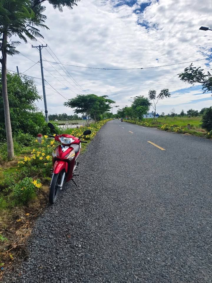 Đất mặt tiền đường Tôm Lúa, Mỹ Xuyên, Sóc Trăng 1350m² - Giá chỉ 1.1 tỷ