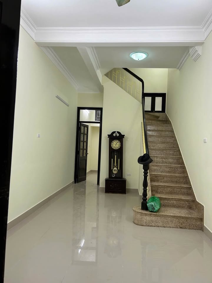 Nhà cho thuê Hoàng Cầu, Đống Đa 45m² giá 22 triệu - Vào ở ngay!