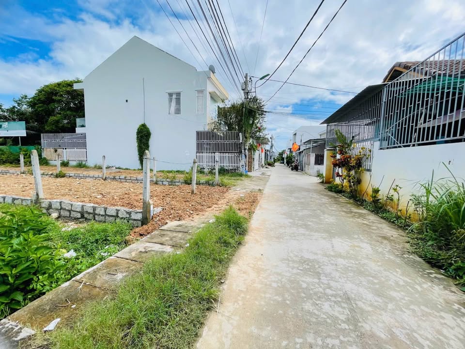 Đất nền mặt tiền đường Phú Bình - Vĩnh Thạnh 90m² giá 2.68 tỷ - Đầu tư sinh lời ngay!