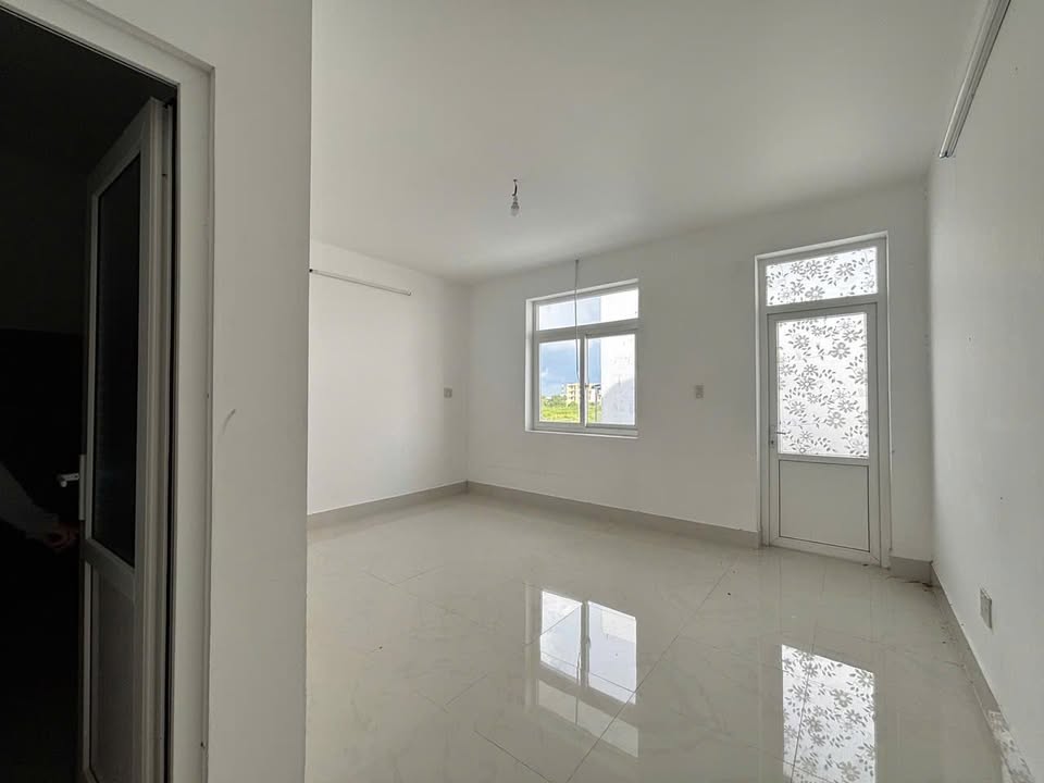 Nhà phố cho thuê đường số 20, Vĩnh Quang, Rạch Giá 100m² - Giá chỉ 6 triệu/tháng!