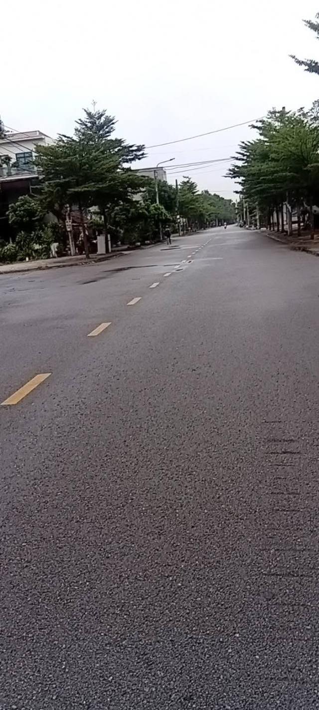 Lô đất mặt đường Nguyễn Đức Cảnh, Thanh Châu 100m² giá 2.1 tỷ - Cơ hội đầu tư hiếm có!