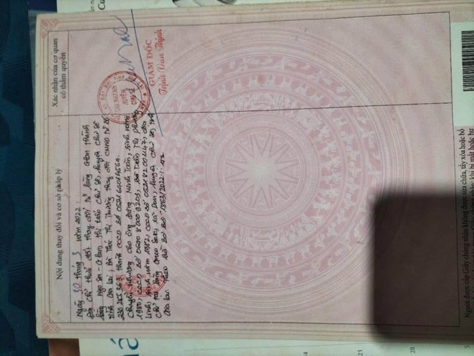 Nhà phố tại đường Trần Cao Vân, Chư Sê, 150m² - Gần sân vận động, giá thỏa thuận!