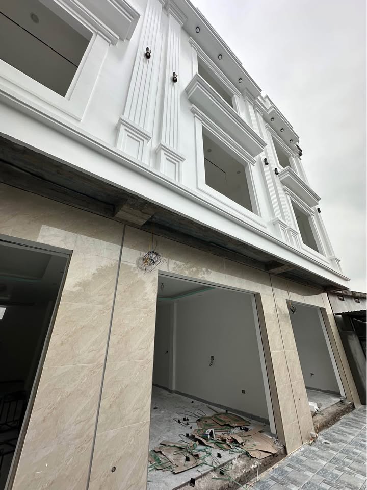 Nhà 3 tầng Đa Phúc Dương Kinh 43m² giá 1.999 tỷ - Chính chủ, sẵn sàng vào ở!