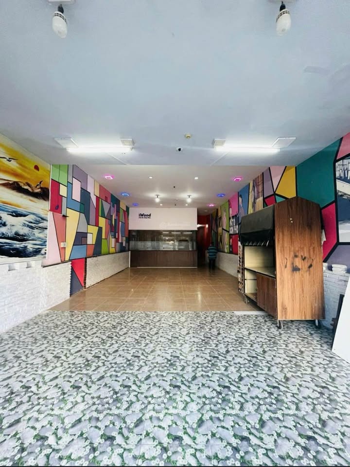 Shophouse Vĩnh Điềm Trung 127m² giá 18 triệu - Vị trí kinh doanh đắc địa!