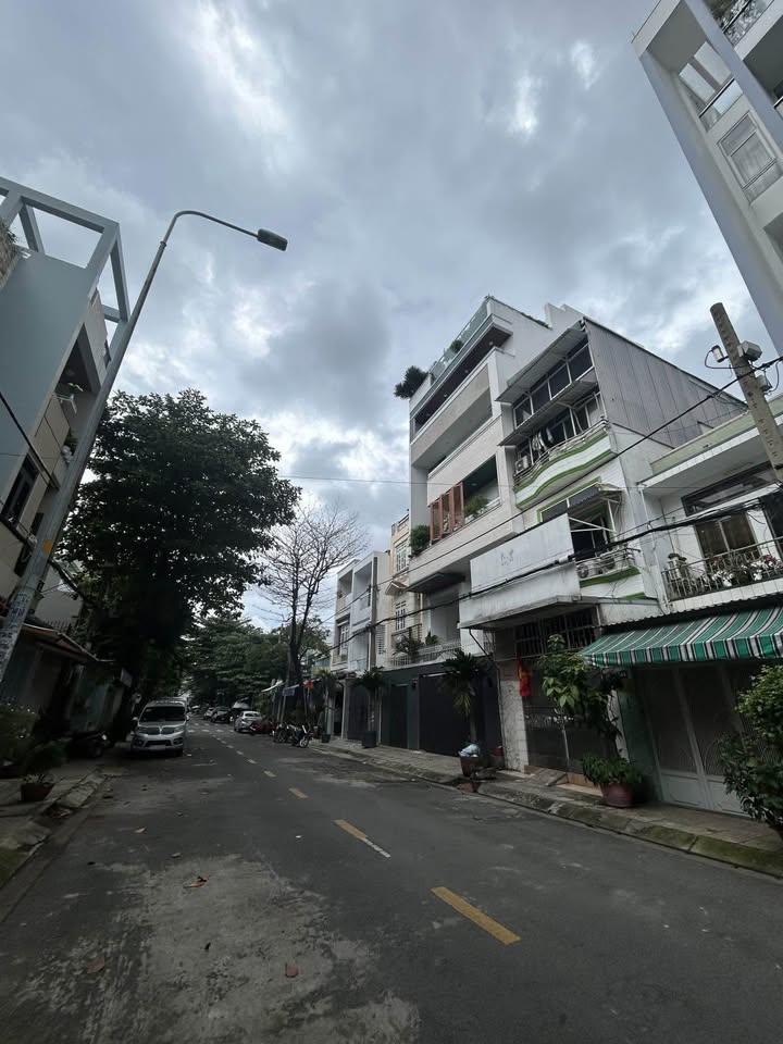 Nhà mặt tiền Họ Lê quận Tân Phú 80m² giá 11.5 tỷ - Cơ hội kinh doanh đỉnh cao!