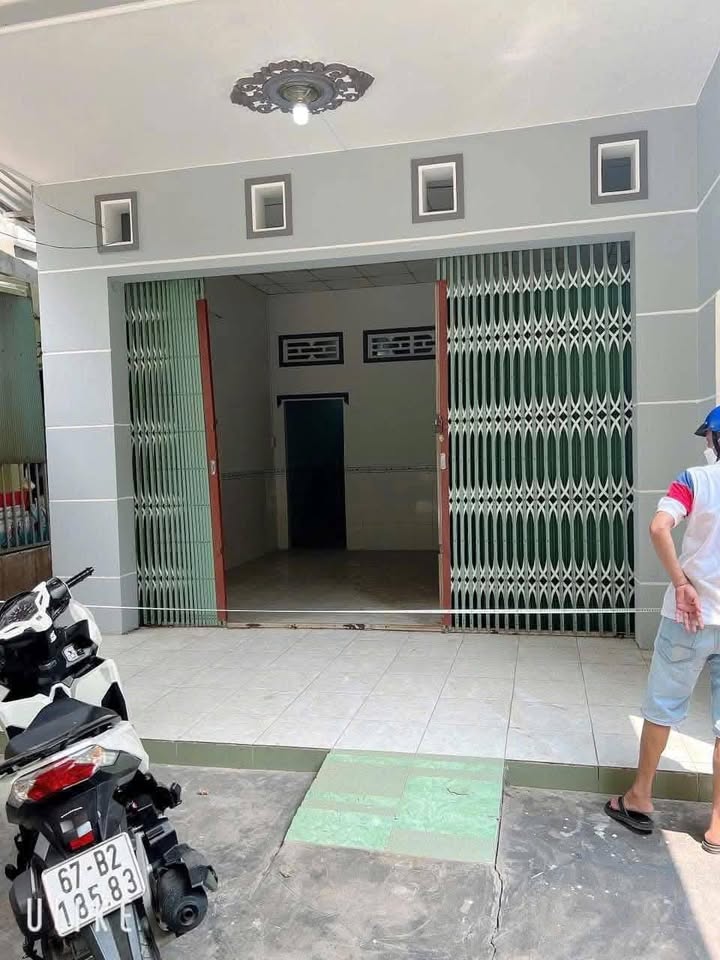 Nhà nguyên căn Mỹ Quý, Long Xuyên 2PN giá 3.5 triệu - Thuận tiện di chuyển!