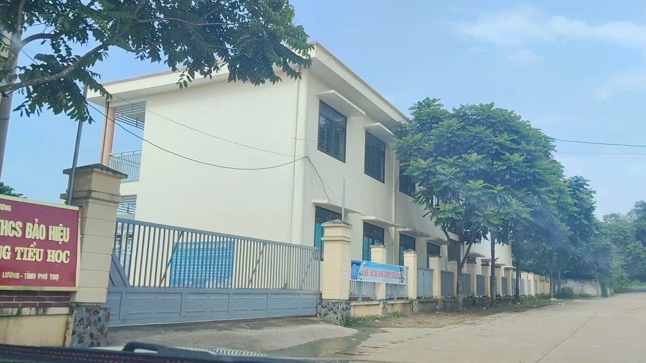 Đất nền Bảo Hiệu, Yên Thủy 97,5m² giá 300 triệu - Đầu tư sinh lời ngay!