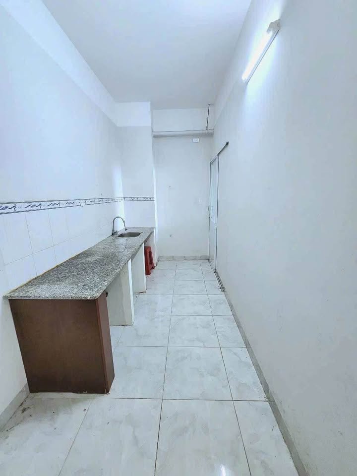 Căn hộ Chung cư HQC Phú Tài Phan Thiết 50m² giá 750 triệu - Nhà trống tiện cải tạo!