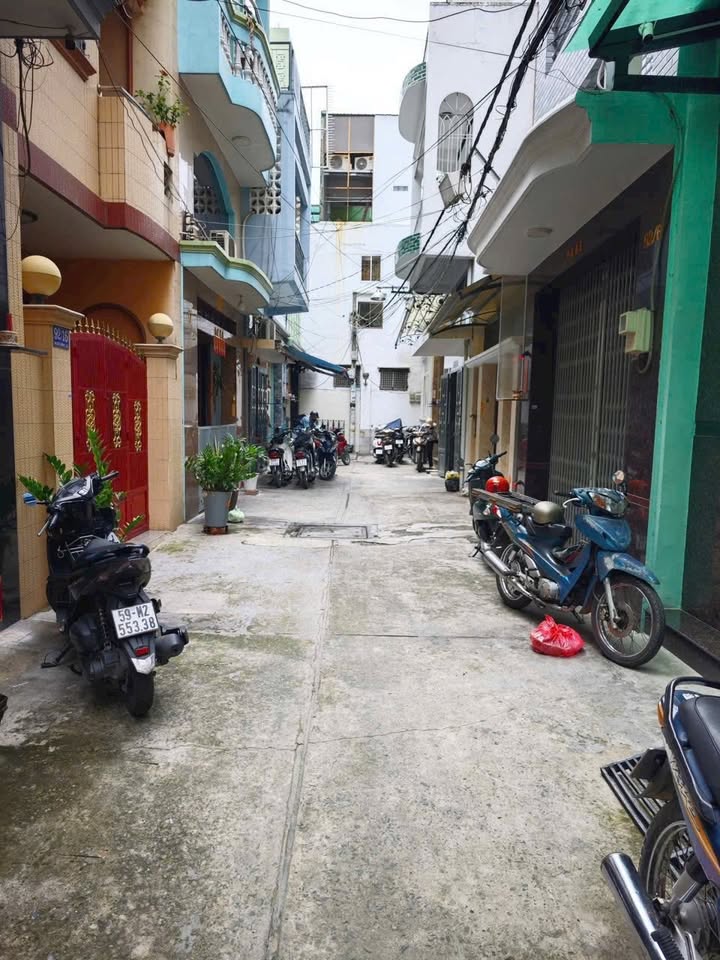 Nhà 3 tầng đường Mai Xuân Thưởng, P1 Q6 giá 7 tỷ - Khu an ninh, hẻm ô tô!