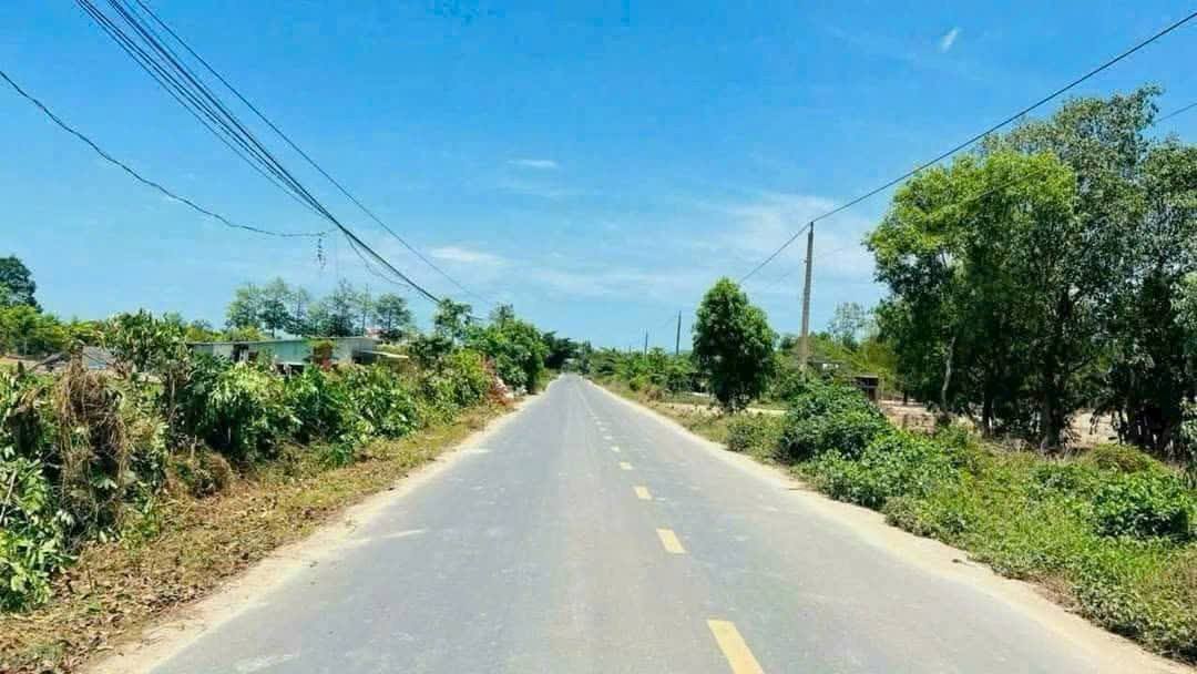 Lô đất góc 2 mặt tiền Phước Hải 3000m² giá chỉ 9.2 tỷ - Cơ hội đầu tư hấp dẫn!