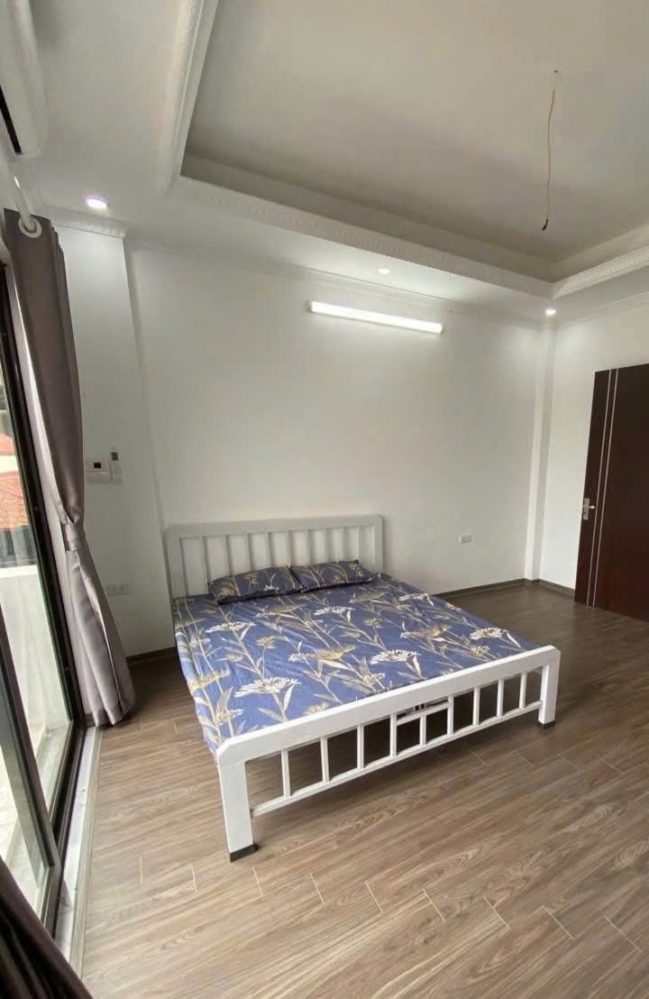 Nhà cho thuê tại Tân Mai 30m² giá 6,7 triệu - Đầy đủ nội thất, tiện nghi!