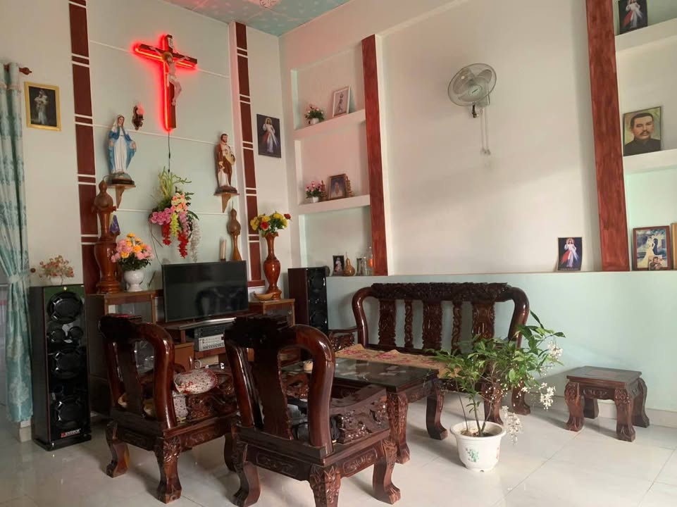 Nhà mặt tiền Âu Cơ Lộc Nga 200m² giá 3.5 tỷ - Vị trí kinh doanh đắc địa!