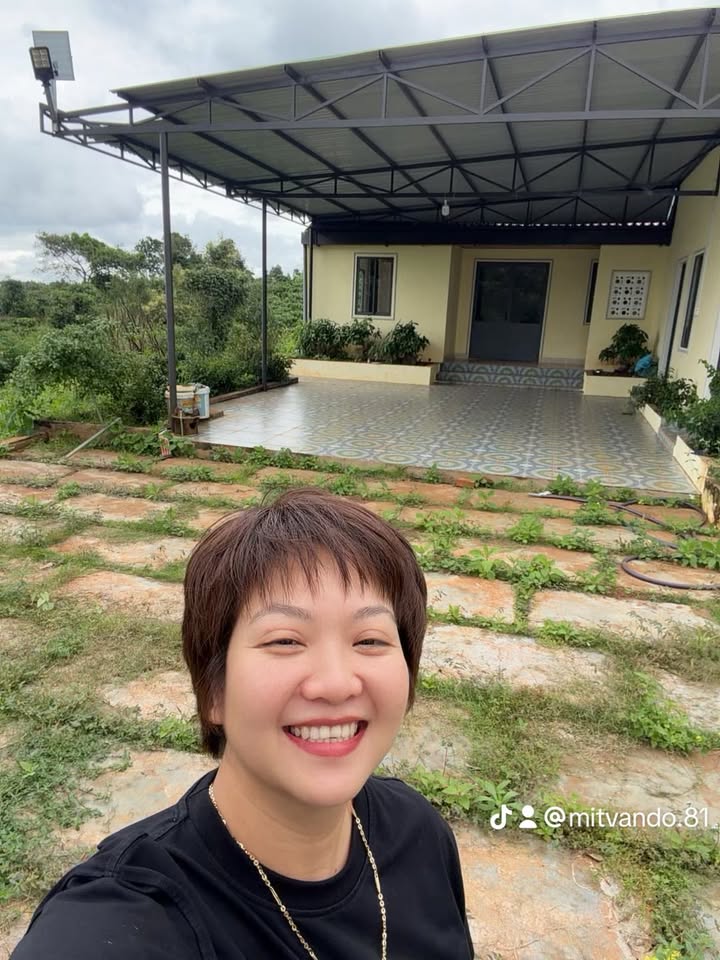 Nhà vườn Trần Văn Ơn, Pleiku 1000m² giá 1.3 tỷ - Không gian sống lý tưởng!