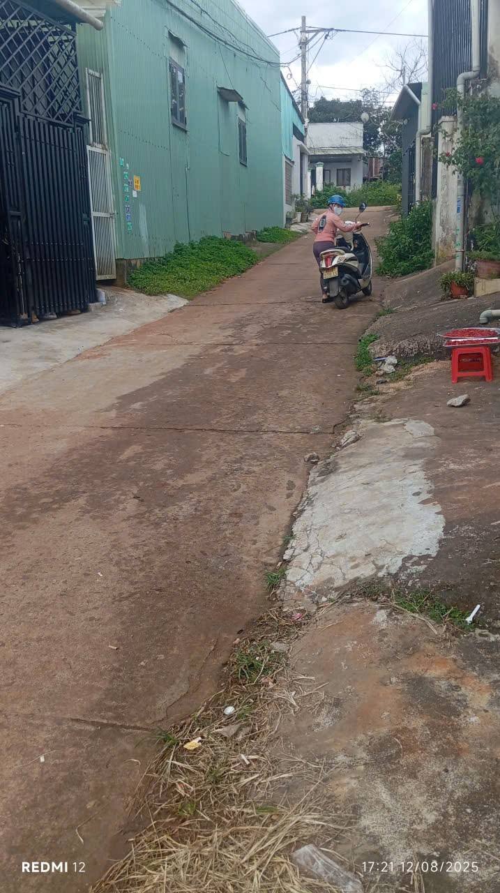 Nhà đẹp hẻm 144/50/7 Ngô Gia Khảm, 105m² giá 1.3 tỷ - Cơ hội an cư tuyệt vời!