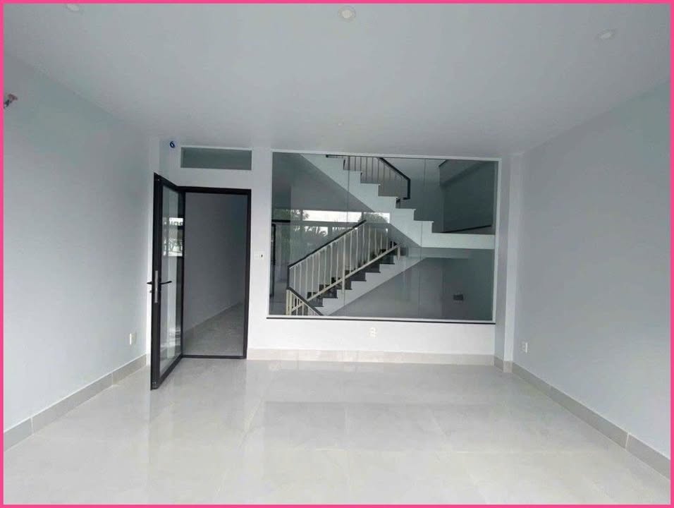 Nhà cho thuê HXH Phạm Văn Đồng, 70m² giá 35 triệu - Thiết kế hiện đại, tiện ích đầy đủ!