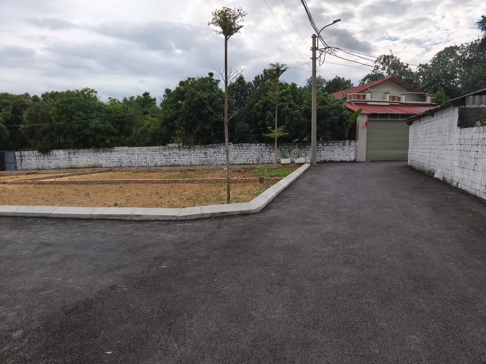 Đất nền lô góc 2 mặt tiền tại Sơn Đông, Sơn Tây - Diện tích 100m² - Giá thỏa thuận