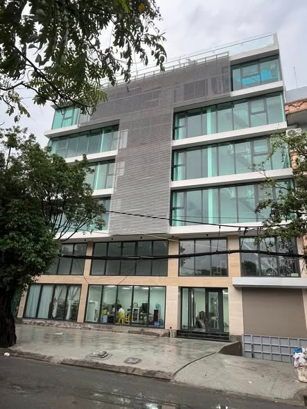 Văn phòng cho thuê tại Lĩnh Nam, Hoàng Mai - Diện tích linh hoạt từ 60m² đến 210m², giá thỏa thuận