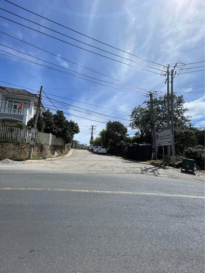 Đất nền mặt tiền đường Xuân Thọ, Đà Lạt 848m² giá 4.5 tỷ - Cơ hội đầu tư hấp dẫn!