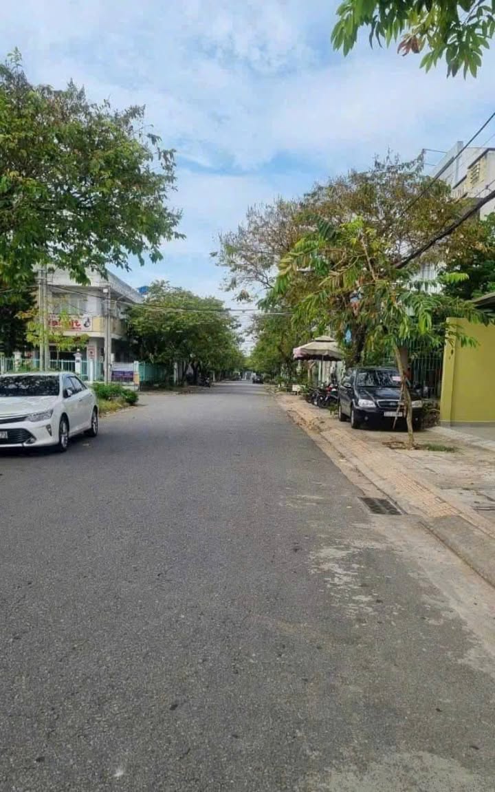 Nhà cho thuê gần chợ Phường 7, Bến Tre 4PN giá 9 triệu - Nhà đẹp tiện nghi